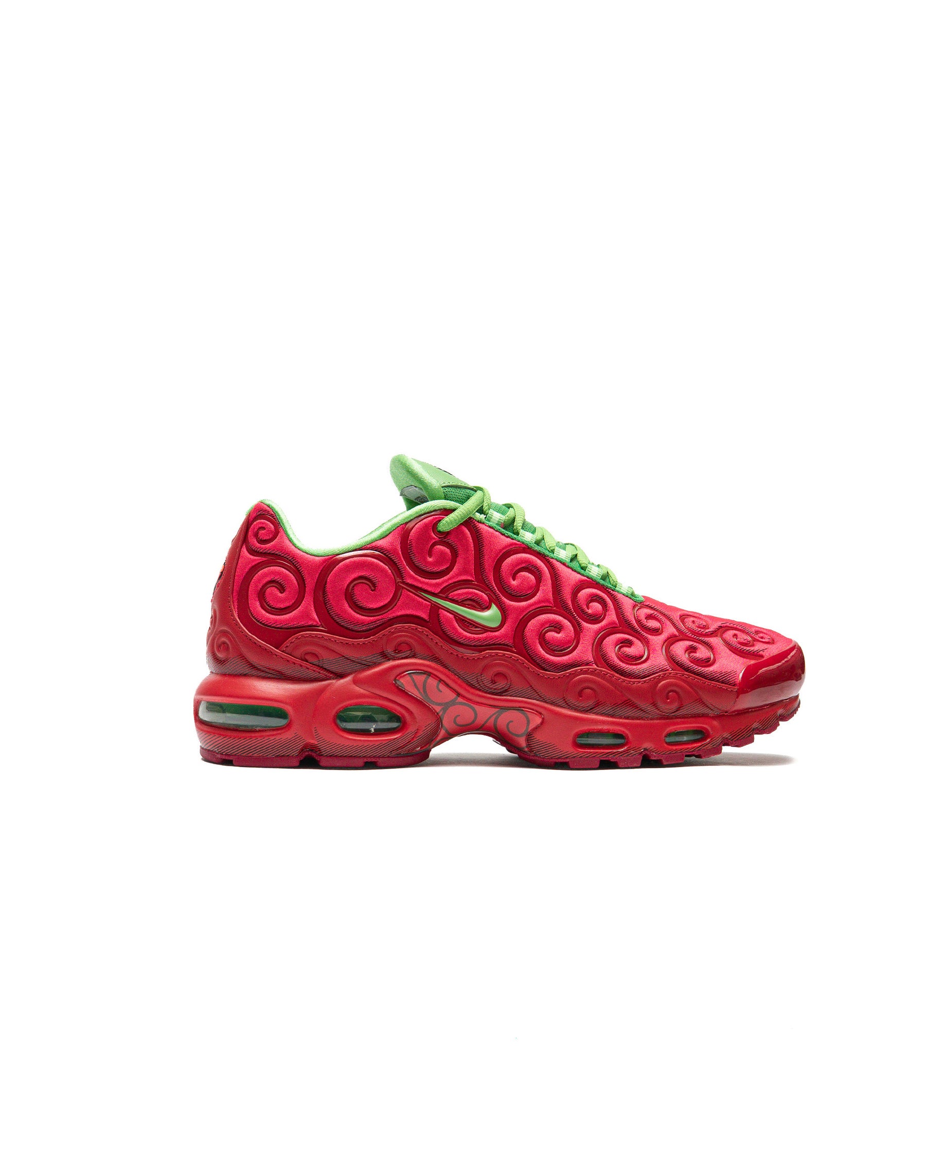 Nike x One Piece Air Max Plus SP